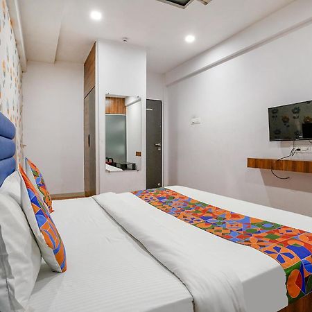 Fabhotel The Valentine - Udhna Road Сурат Екстер'єр фото