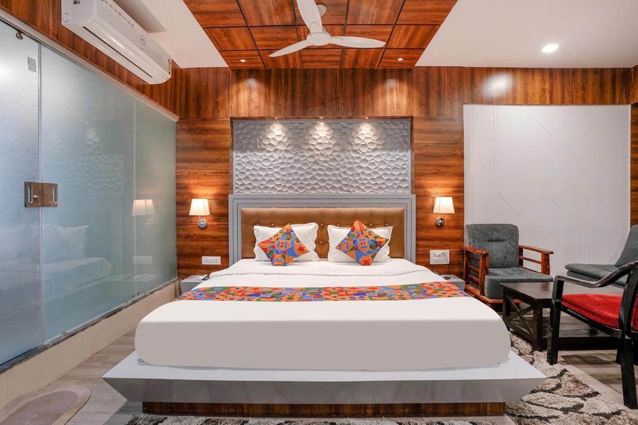 Fabhotel The Valentine - Udhna Road Сурат Екстер'єр фото