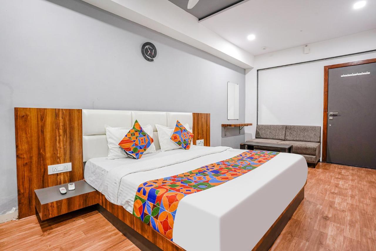 Fabhotel The Valentine - Udhna Road Сурат Екстер'єр фото