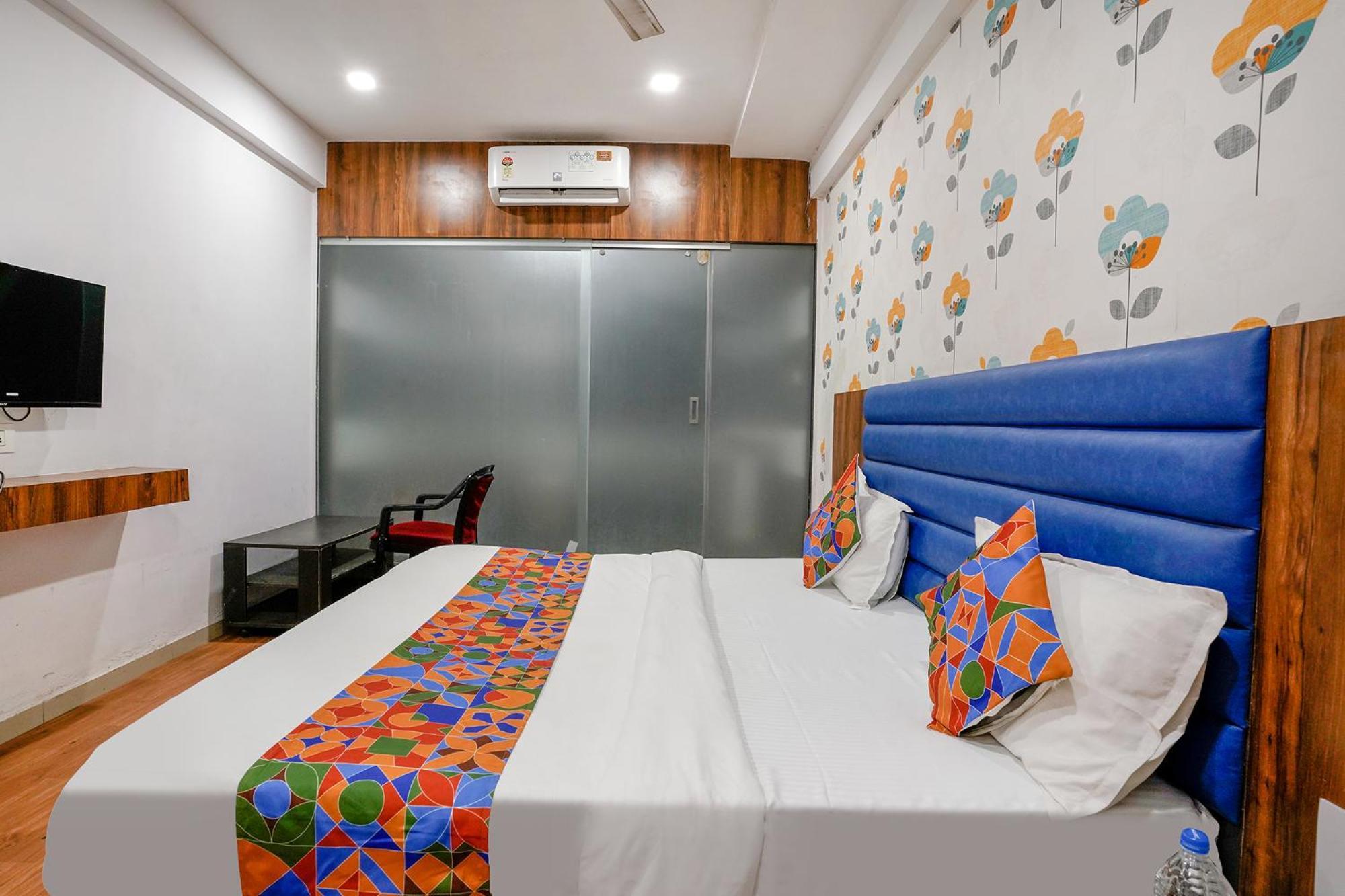 Fabhotel The Valentine - Udhna Road Сурат Екстер'єр фото